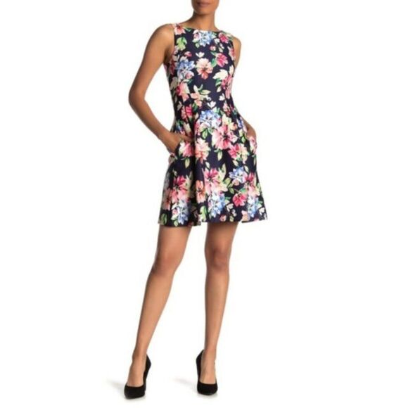 Vince Camuto Floral Sleeveless Scuba Fit & Flare Dress size 22W.  New with tag! - Picture 1 of 10